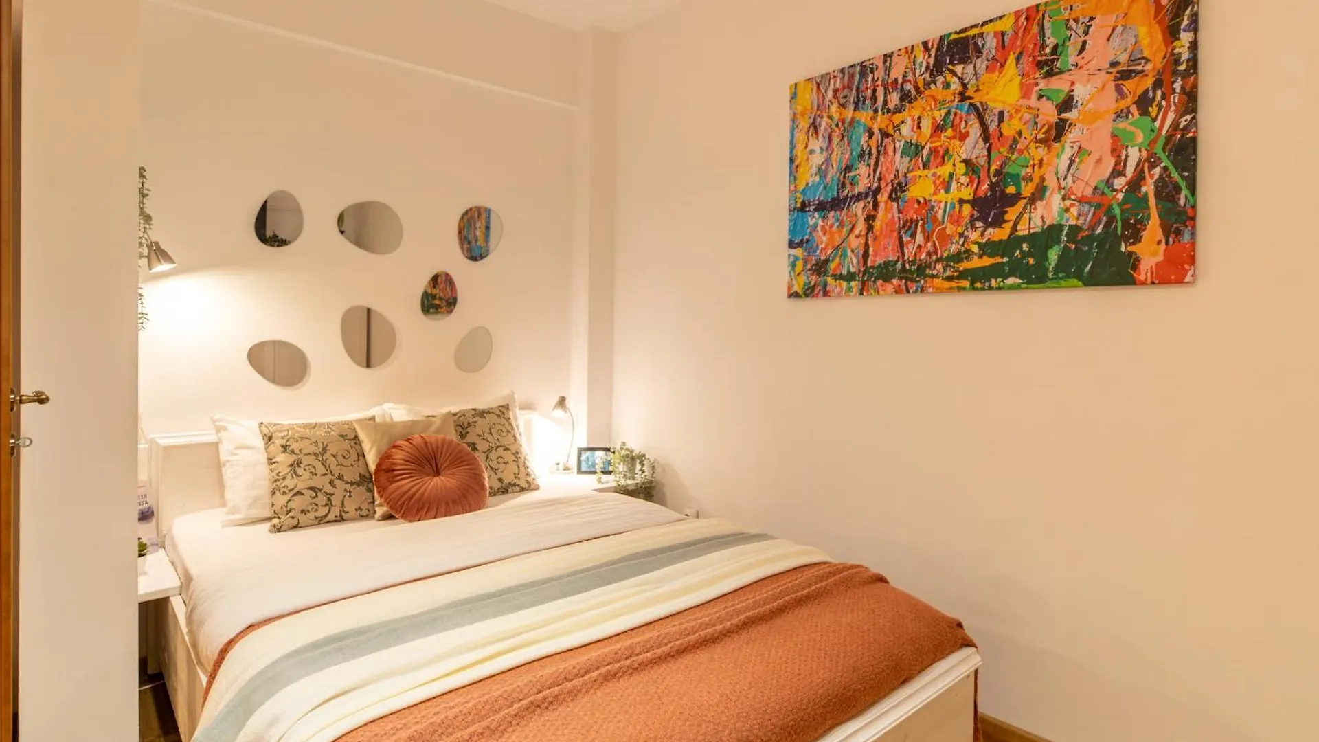 בוקרשט 2Br Apartment At Piata Natiunilor Unite: Perfect For City Center Stays 0*,  רומניה