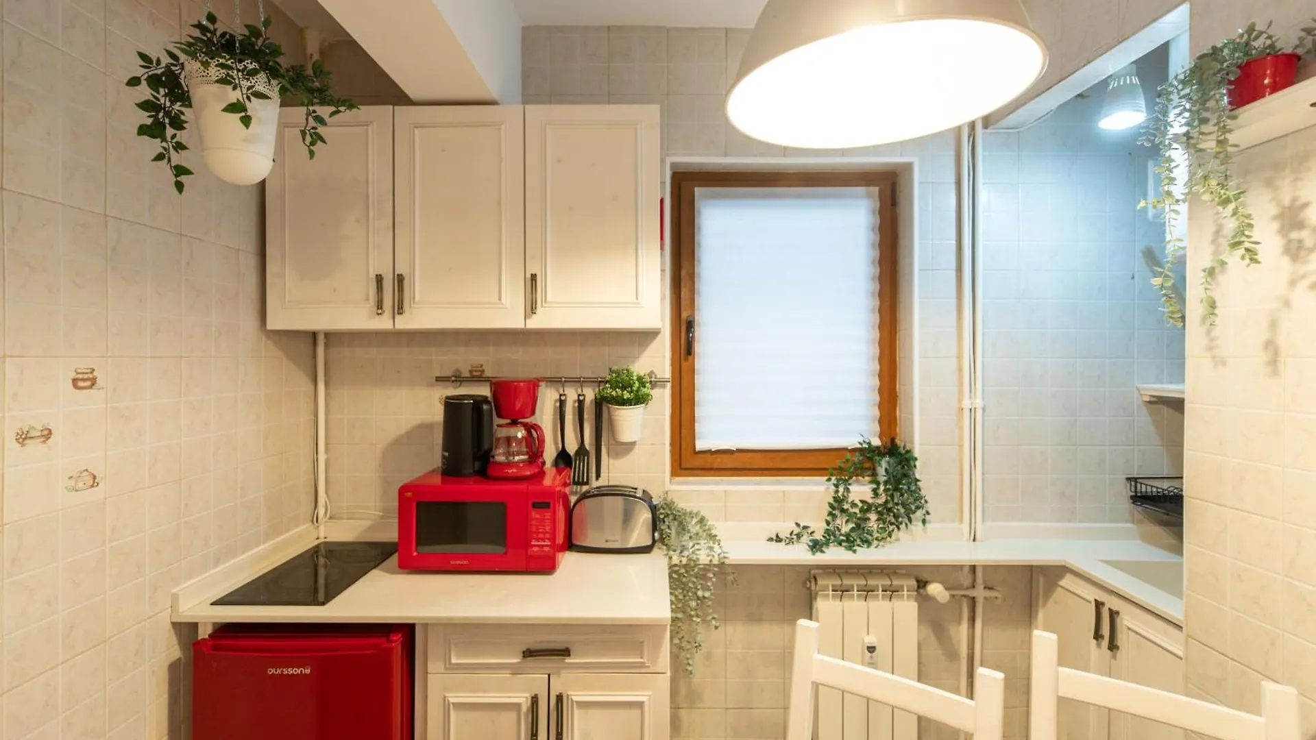 בוקרשט 2Br Apartment At Piata Natiunilor Unite: Perfect For City Center Stays