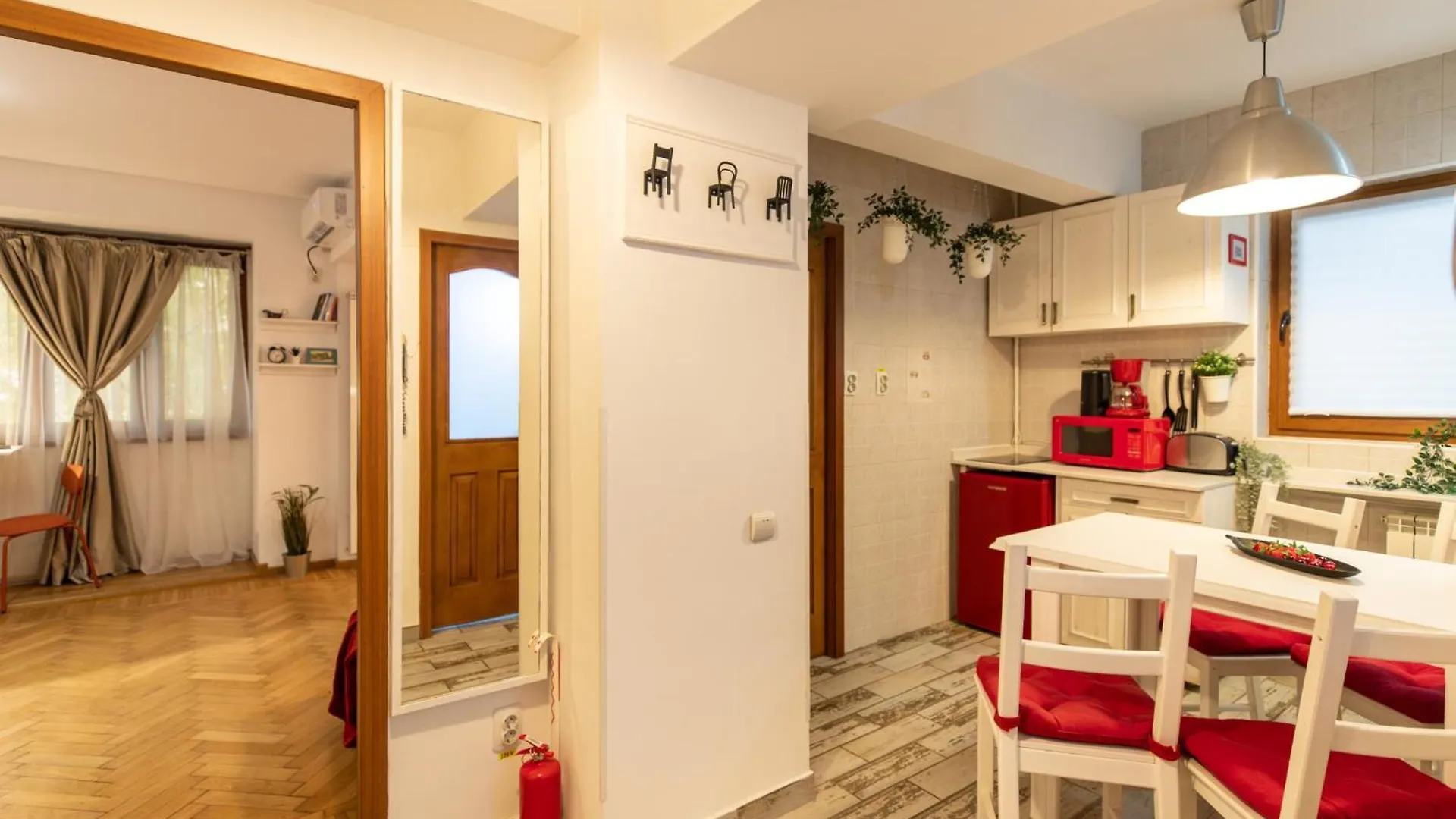 בוקרשט 2Br Apartment At Piata Natiunilor Unite: Perfect For City Center Stays
